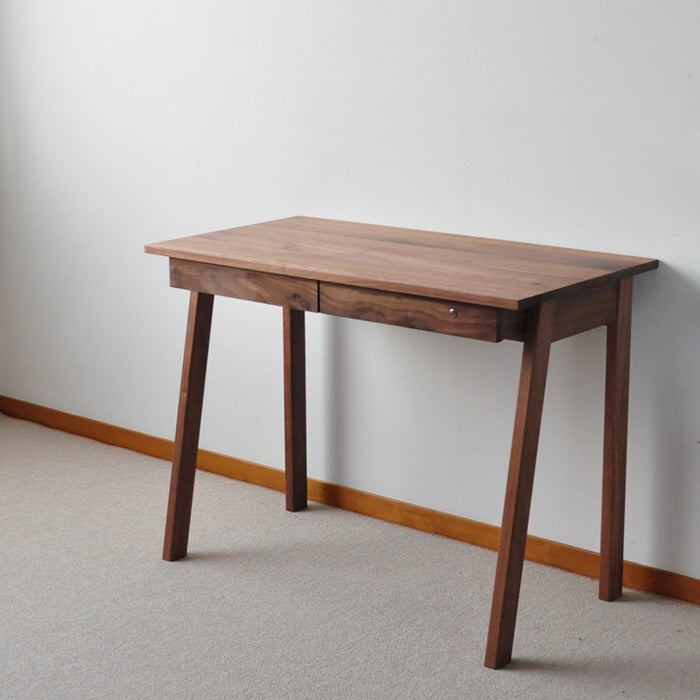 美品 ウォールナット デスク 引き出し付き 幅101cm 国産 オイル仕上 デスク Kukka 幅100cm ウォールナット 学習机 天然木 杉工場 完成品